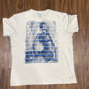 Express t shirt